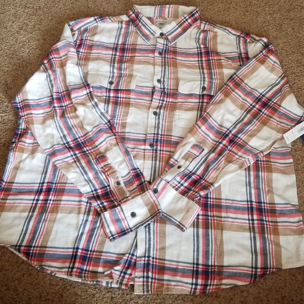 Button up long sleeve shirt